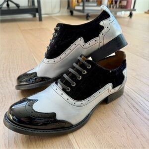 John Fluevog Biblio Cole Lace-up Wingtip Brogues Size 9.5